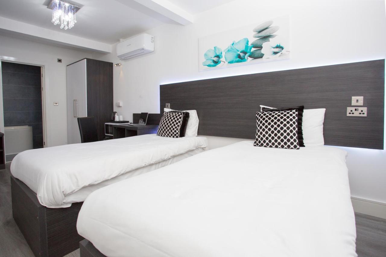 Legoland Heathrow Windsor Apartment Hotel 슬라우 외부 사진