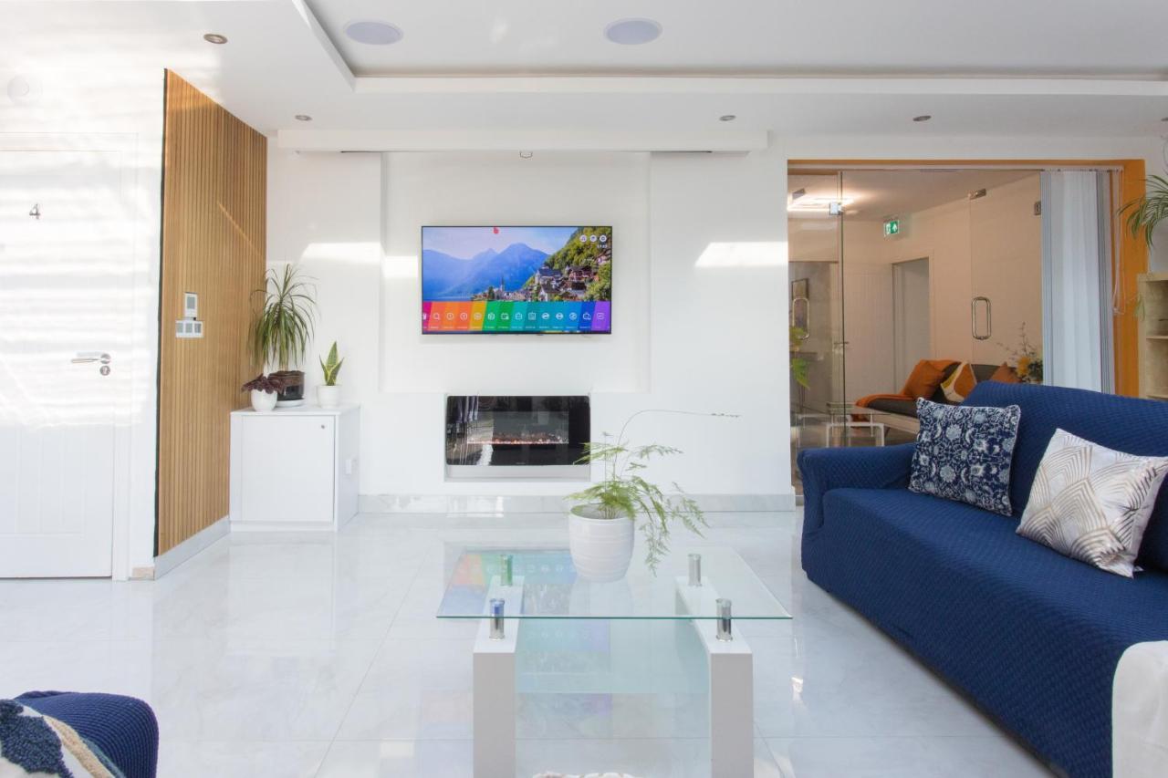 Legoland Heathrow Windsor Apartment Hotel 슬라우 외부 사진